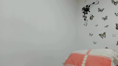 jenniferloveyou online show from June 2026 05:03:02 PM