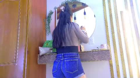 Jennifer vega  online show from June 2026 09:20:01 PM
