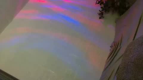 PRETTY JENNY online show from December 2025 01:03:01 AM