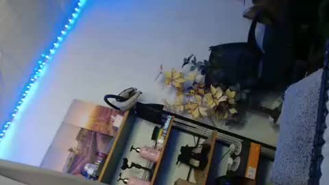 PRETTY JENNY online show from May 2026 05:34:02 AM