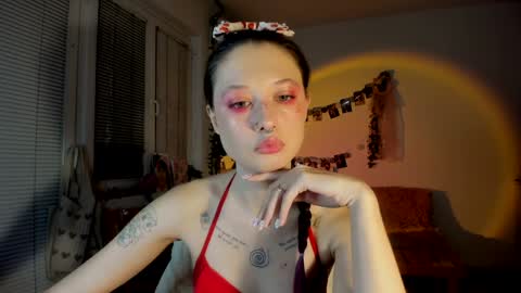 Jennifer Jenny Darling   online show from December 2024 06:03:02 PM