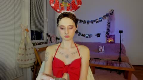 Jennifer Jenny Darling   online show from December 2024 06:05:01 PM