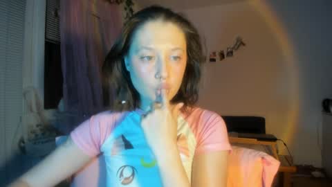 Jennifer Jenny Darling   online show from March 2026 06:08:01 PM