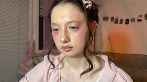 Jennifer Jenny Darling   online show from July 2026 07:39:01 PM