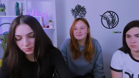 jenny_donne online show from February 2026 12:45:01 PM