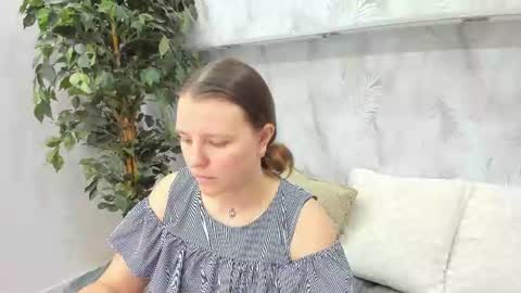 Jenny online show from June 2026 09:23:01 AM