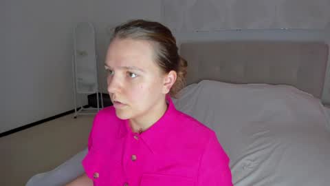 Jenny online show from July 2026 09:17:01 AM