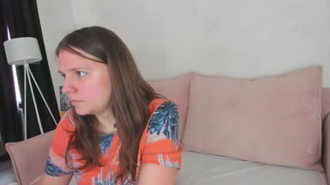 Jenny online show from July 2026 09:25:01 AM