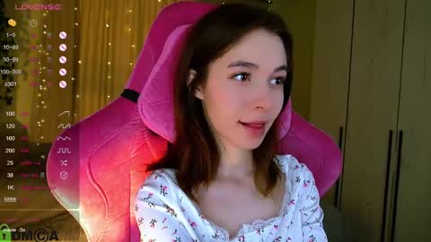 Snapshot of jenny_lylu chatting on March 2025 10:47:01 PM Ori online show from March 2025 10:47:01 PM