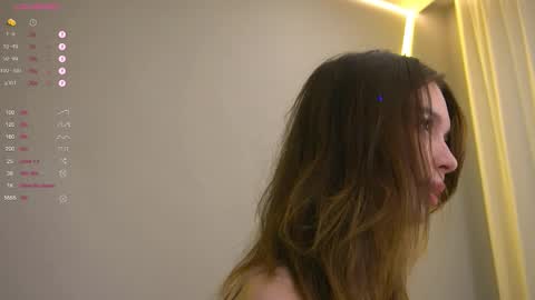 Snapshot of jenny_lylu chatting on September 2025 12:43:01 AM Ori online show from September 2025 12:43:01 AM