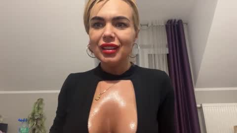 Jenny online show from February 2025 05:58:01 PM