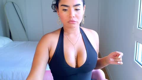 Snapshot of jenny_roberts96 chatting on June 2026 02:56:01 PM Jenny Roberts online show from June 2026 02:56:01 PM
