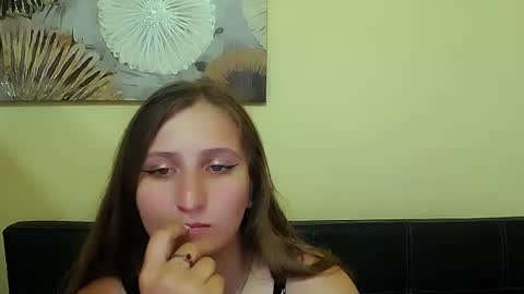 jenny_smille_ online show from June 2026 09:47:02 AM