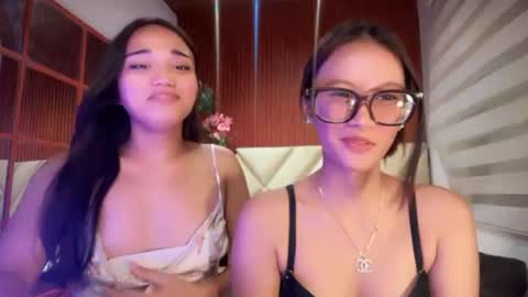 jenny_sweetgirlx online show from June 2026 05:01:02 AM