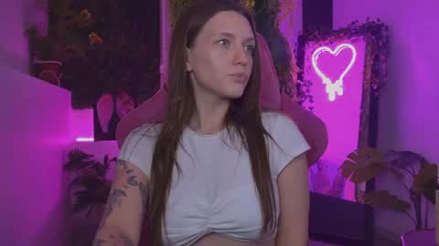 Snapshot of jennydens chatting on June 2026 06:12:01 PM Jenny NO Nude online show from June 2026 06:12:01 PM