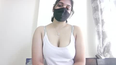 Jenny online show from November 2025 04:12:01 AM