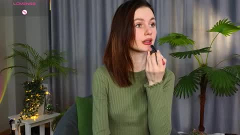 jennyfer_me online show from February 2026 12:32:02 PM