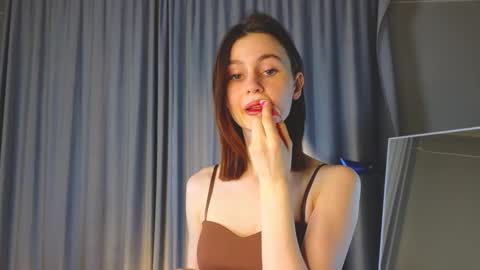 jennyfer_me online show from February 2026 01:23:02 PM