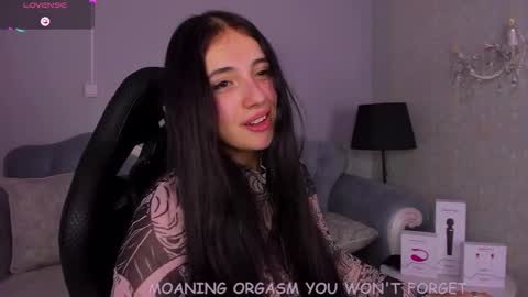 Snapshot of jennyferguson chatting on February 2025 01:02:01 AM Jenny Ferguson online show from February 2025 01:02:01 AM