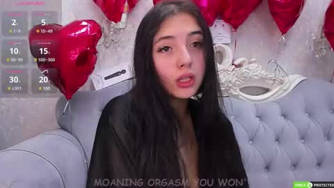 Snapshot of jennyferguson chatting on February 2025 07:07:01 PM Jenny Ferguson online show from February 2025 07:07:01 PM