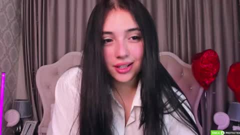 Snapshot of jennyferguson chatting on February 2025 07:14:01 PM Jenny Ferguson online show from February 2025 07:14:01 PM