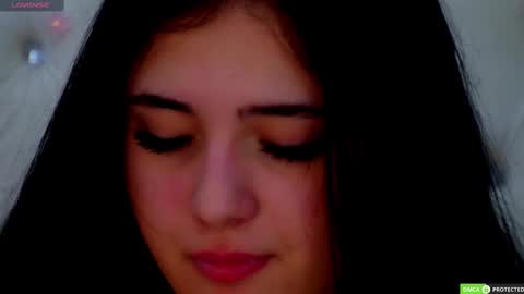 Snapshot of jennyferguson chatting on March 2025 10:13:02 PM Jenny Ferguson online show from March 2025 10:13:02 PM