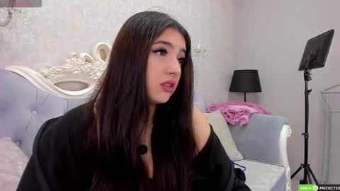 Snapshot of jennyferguson chatting on November 2025 06:09:02 PM Jenny Ferguson online show from November 2025 06:09:02 PM