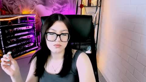 JENNY online show from May 2026 06:00:01 AM