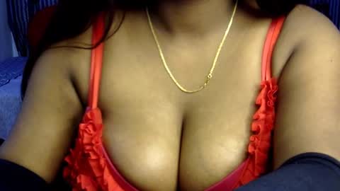 Snapshot of jennysinghaniya chatting on December 2024 06:28:02 PM jenny online show from December 2024 06:28:02 PM