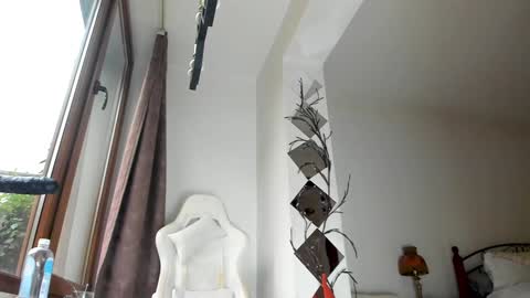 Snapshot of jennywildd chatting on October 2025 02:17:02 PM infamous blondiechloe. Jennyjennywildd online show from October 2025 02:17:02 PM