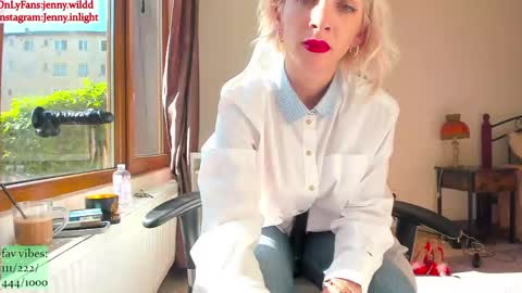 infamous blondiechloe.             Jennyjennywildd online show from May 2026 06:30:01 AM