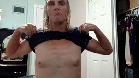 jennywomacks online show from July 2026 12:46:02 AM
