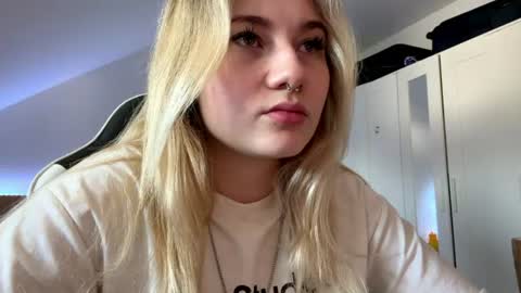 Sonya online show from July 2026 12:48:02 PM