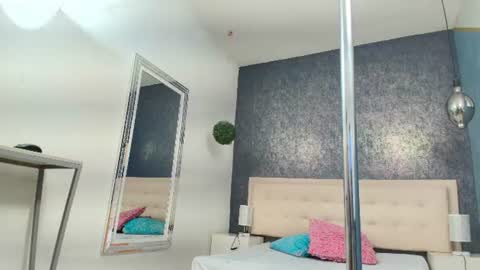   online show from July 2026 03:01:01 AM