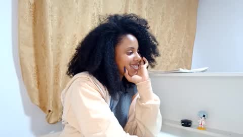 Snapshot of jerricavalladores chatting on February 2026 11:02:02 PM Bella online show from February 2026 11:02:02 PM