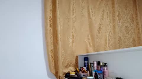 Snapshot of jerricavalladores chatting on February 2026 10:08:02 PM Bella online show from February 2026 10:08:02 PM