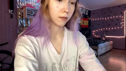 jerrienyhan online show from February 2026 01:09:02 PM