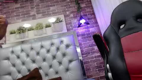 Snapshot of jerry_cock chatting on October 2025 07:58:02 PM jerry_cock online show from October 2025 07:58:02 PM