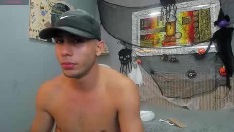 Snapshot of jerry_cock chatting on October 2025 07:49:02 PM jerry_cock online show from October 2025 07:49:02 PM