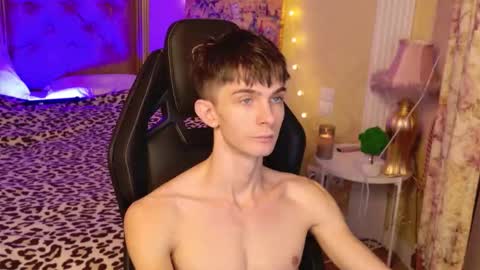 Jerry  online show from December 2025 06:33:02 AM