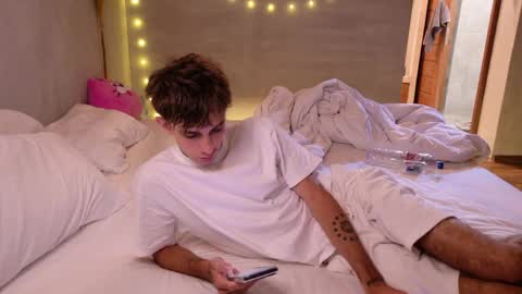 Jerry  online show from April 2026 04:57:02 AM