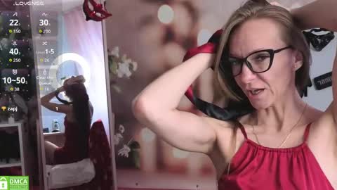 Snapshot of jesica_moon_peachyy chatting on May 2026 03:44:01 AM jesica_moon_peachyy online show from May 2026 03:44:01 AM