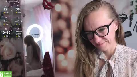 Snapshot of jesica_moon_peachyy chatting on May 2026 03:23:02 AM jesica_moon_peachyy online show from May 2026 03:23:02 AM