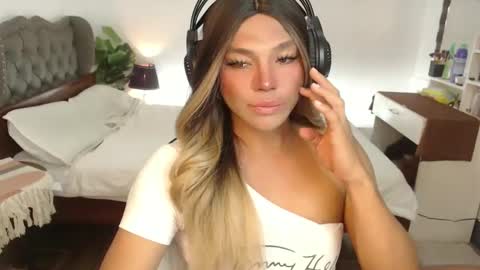 jesie_hot69 online show from February 2025 04:26:01 PM