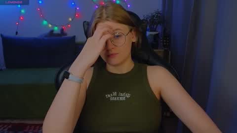 Snapshot of jess0e9 chatting on November 2025 03:36:02 PM JessieVibes online show from November 2025 03:36:02 PM