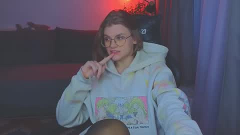 Snapshot of jess0e9 chatting on February 2026 02:27:02 PM JessieVibes online show from February 2026 02:27:02 PM