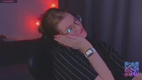  JessieVibes online show from June 2026 02:17:02 PM