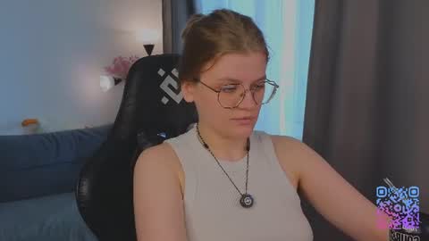  JessieVibes online show from June 2026 02:19:02 PM