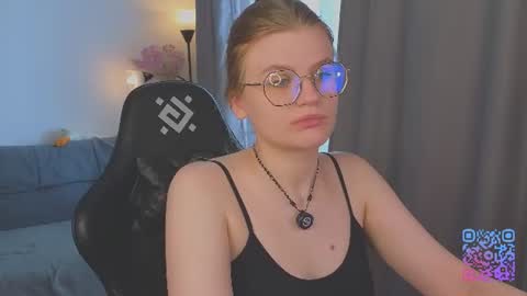  JessieVibes online show from June 2026 02:08:01 PM