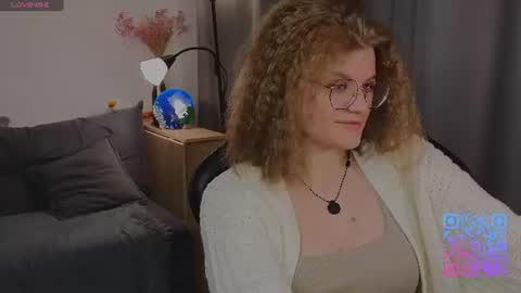  JessieVibes online show from July 2026 02:10:02 PM